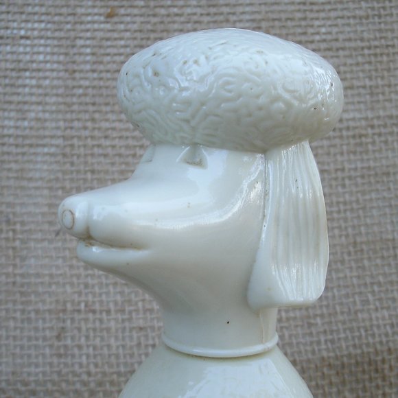 Vintage Avon Poodle Bath Oil Bottle milk glass - Picture 12 of 16
